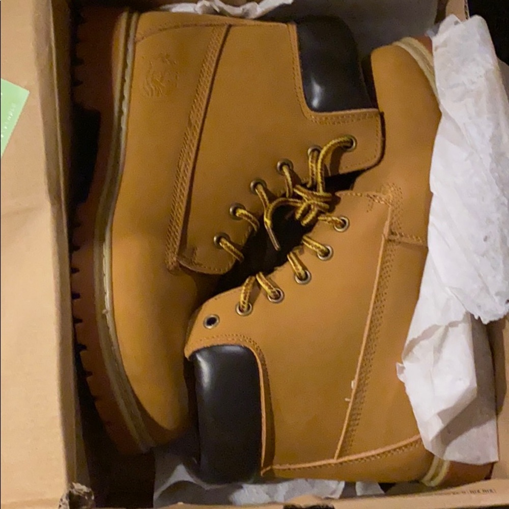 TF Star boots size 9 women